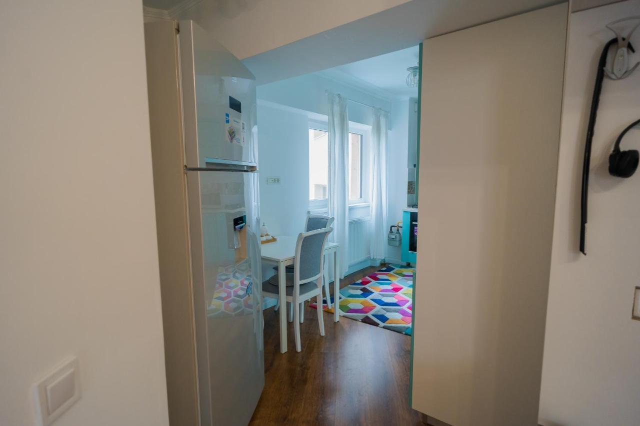 Cozy & Spacious 2Br Apartment With Netflix Bucarest Exterior foto